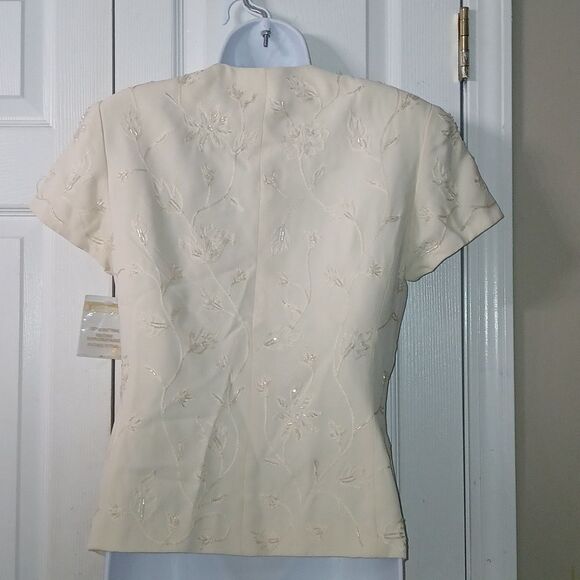 Jones New York embroidered beaded vintage button fitted blouse Sz 4 NWT - Picture 5 of 6